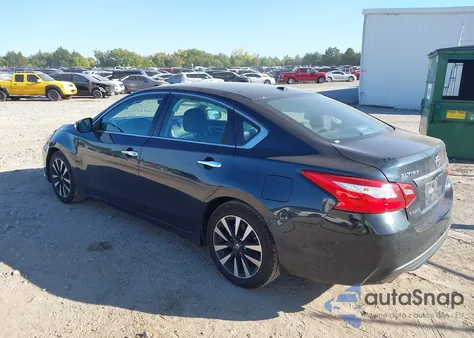 2018 Nissan Altima 2.5 Sl z USA, uszkodzony, nr VIN 1N4AL3APXJC202648